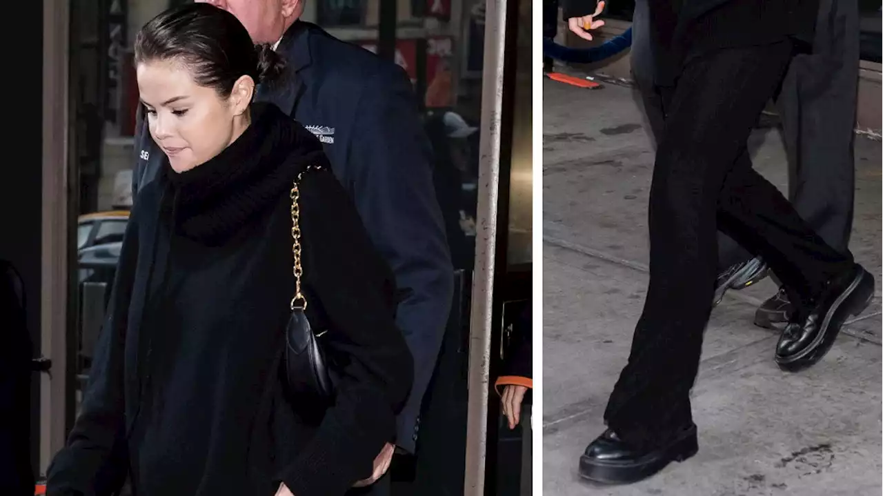 Selena Gomez fue vista con sus botas chunky favoritas y leggings para el frío