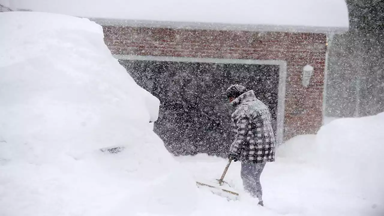 At least two dead amid potentially historic lake-effect snowfall in Western New York