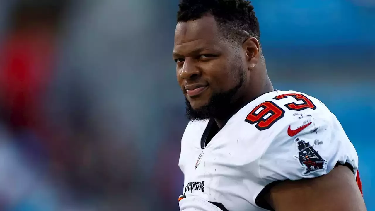 Eagles continue beefing up, reportedly sign DT Ndamukong Suh to one-year  contract