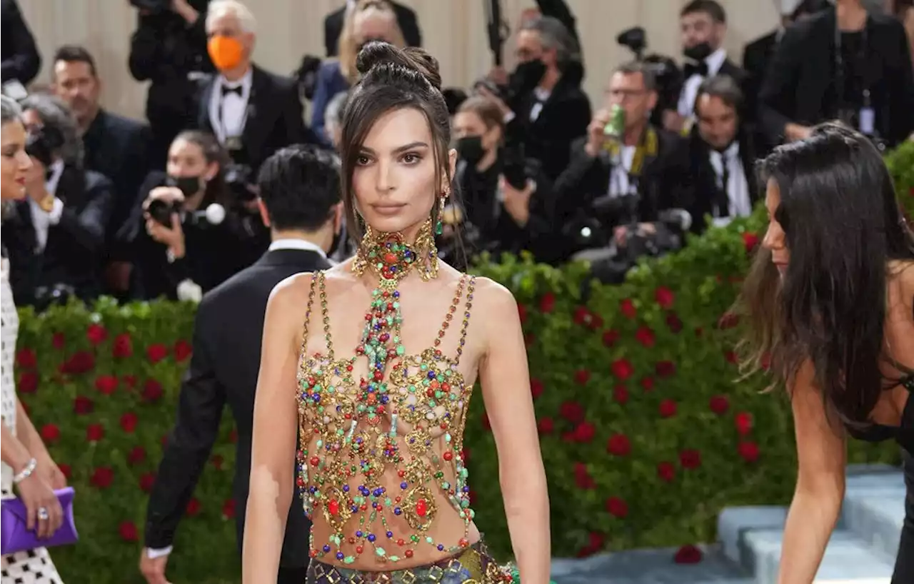 Emily Ratajkowski et Nicolas Waldorf sont dans le Fil des Stars