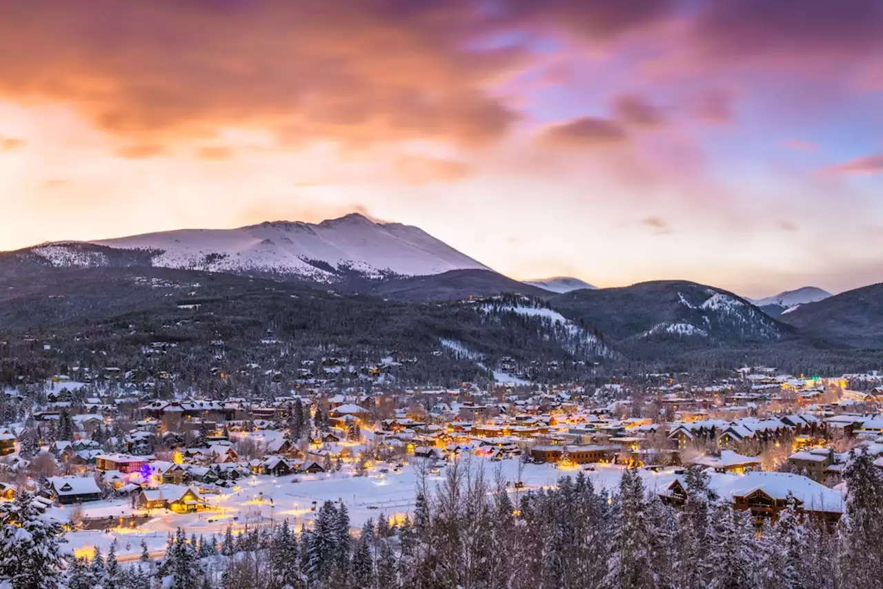 These Are the 6 Coziest Small Towns in the U.S., New Data Shows