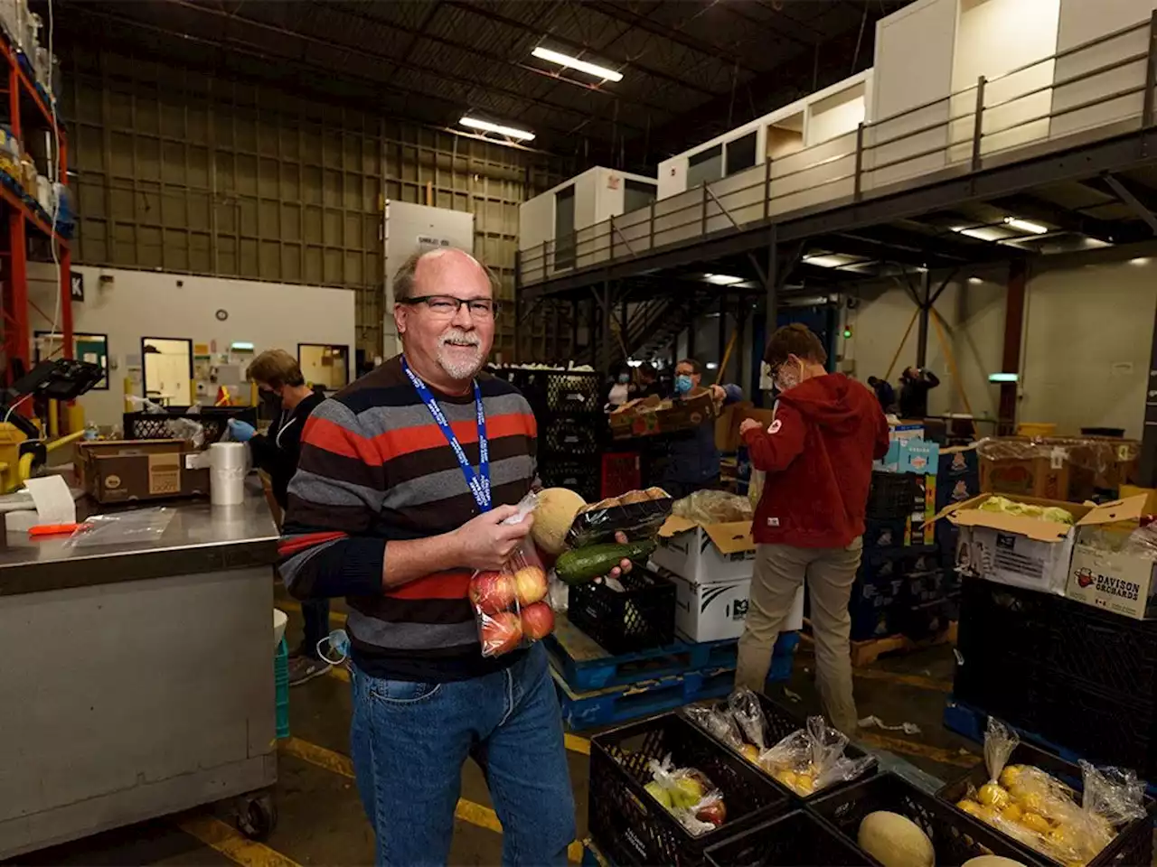 Calgary Food Bank CEO steps down amid skyrocketing demand for aid