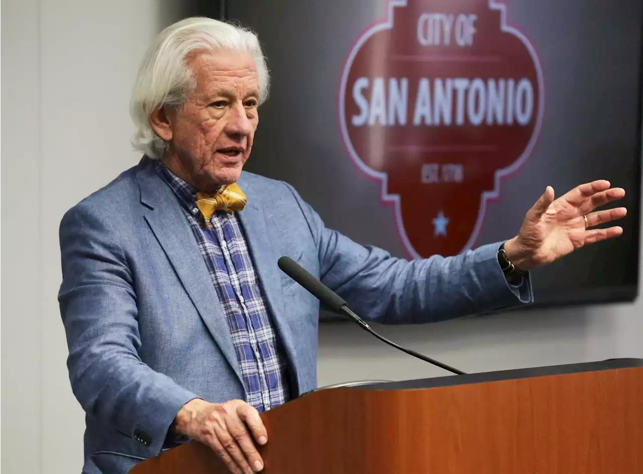 Lionel Sosa strikes out against his old party in ad for Beto O’Rourke