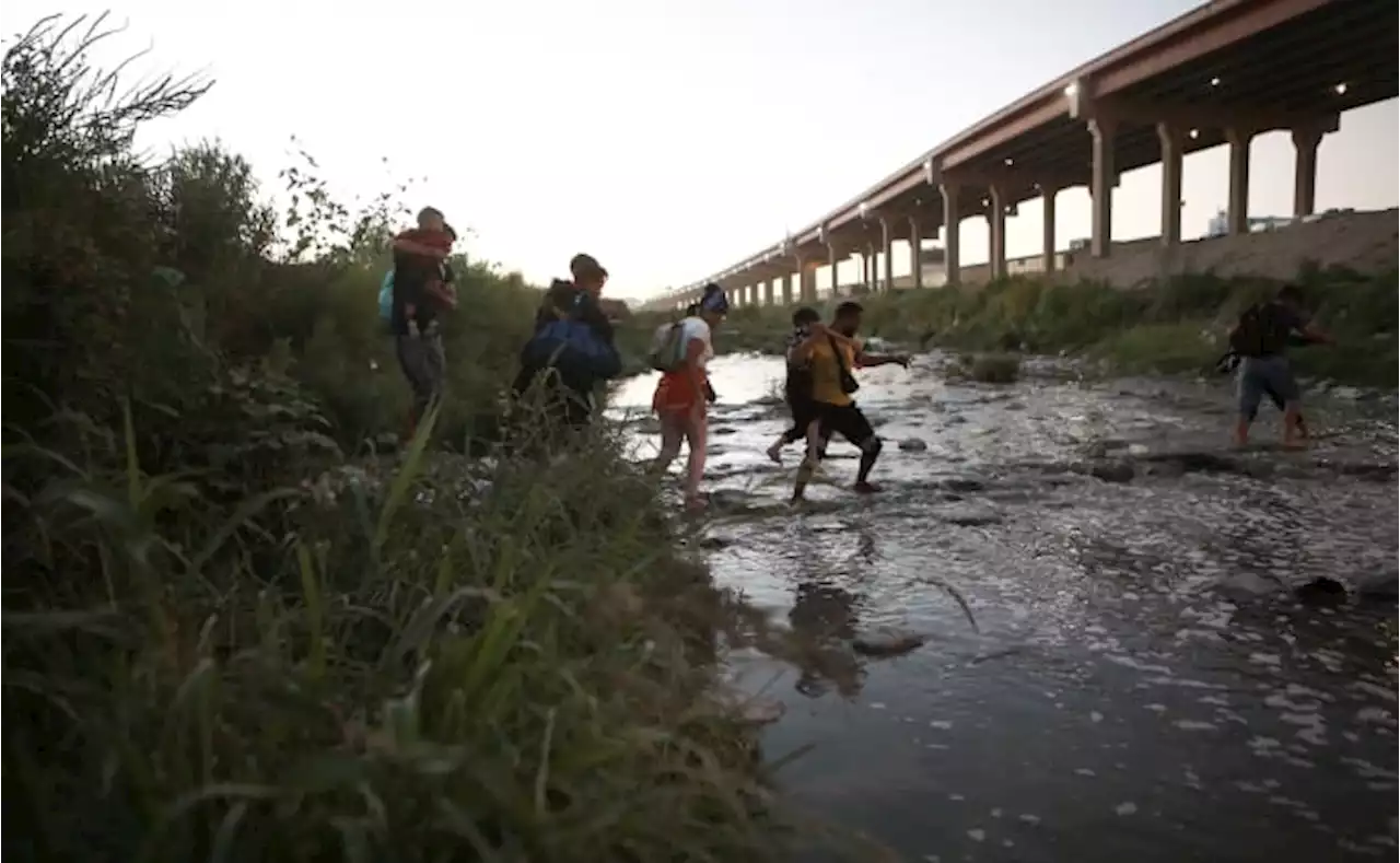 Pepper balls launched at group crossing US-Mexico border