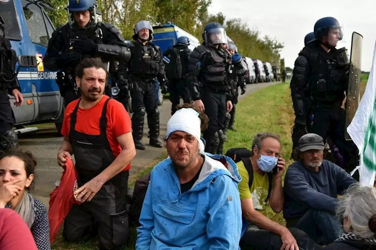 'Mégabassines' de Sainte-Soline : le chantier va 'se poursuivre', indique la préfecture