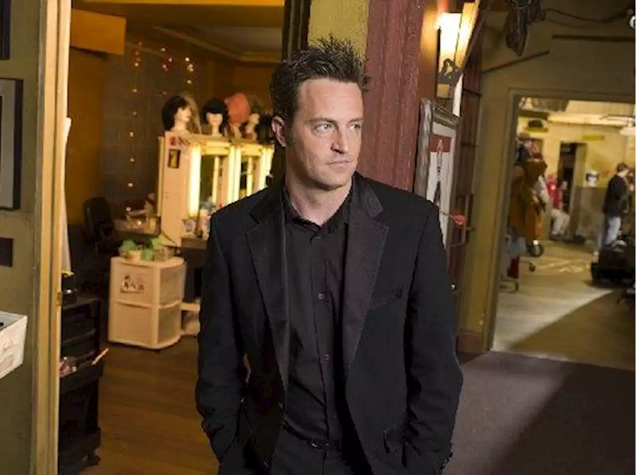 Will Matthew Perry also have to apologize for story about Bruce Willis’ heavy partying