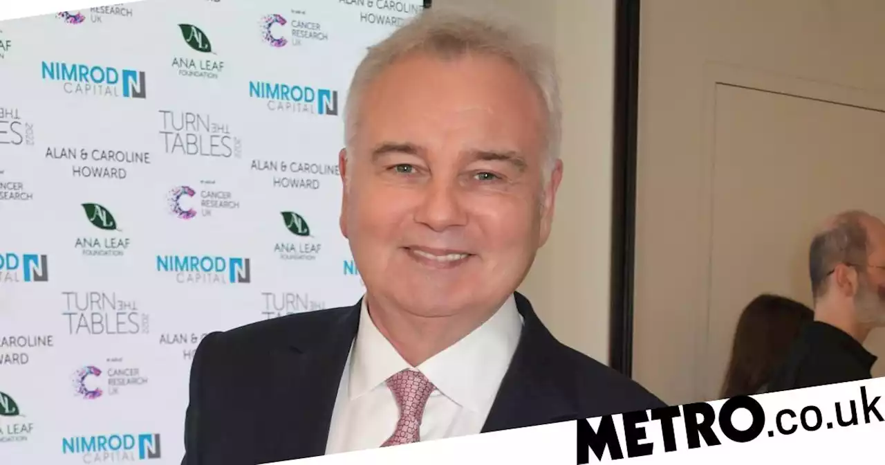 Eamonn Holmes ‘in agony’ after fracturing shoulder falling down stairs