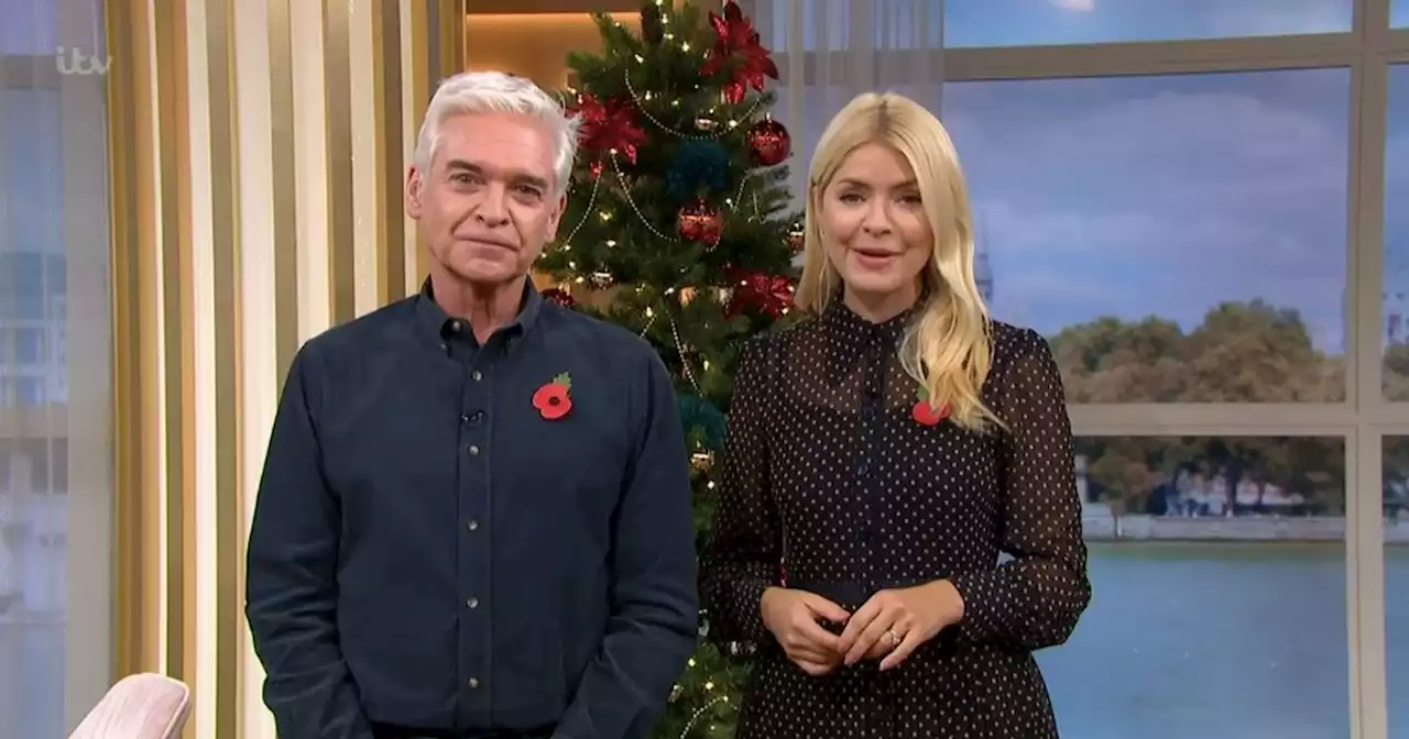 This Morning fans say 'it's too early' as Christmas tree pops up in ITV studio