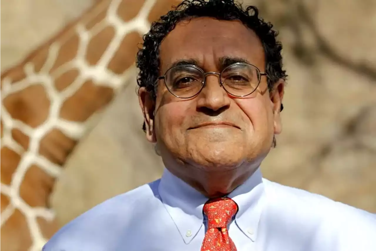 Philadelphia Zoo’s president is stepping down after 16 years and many innovations