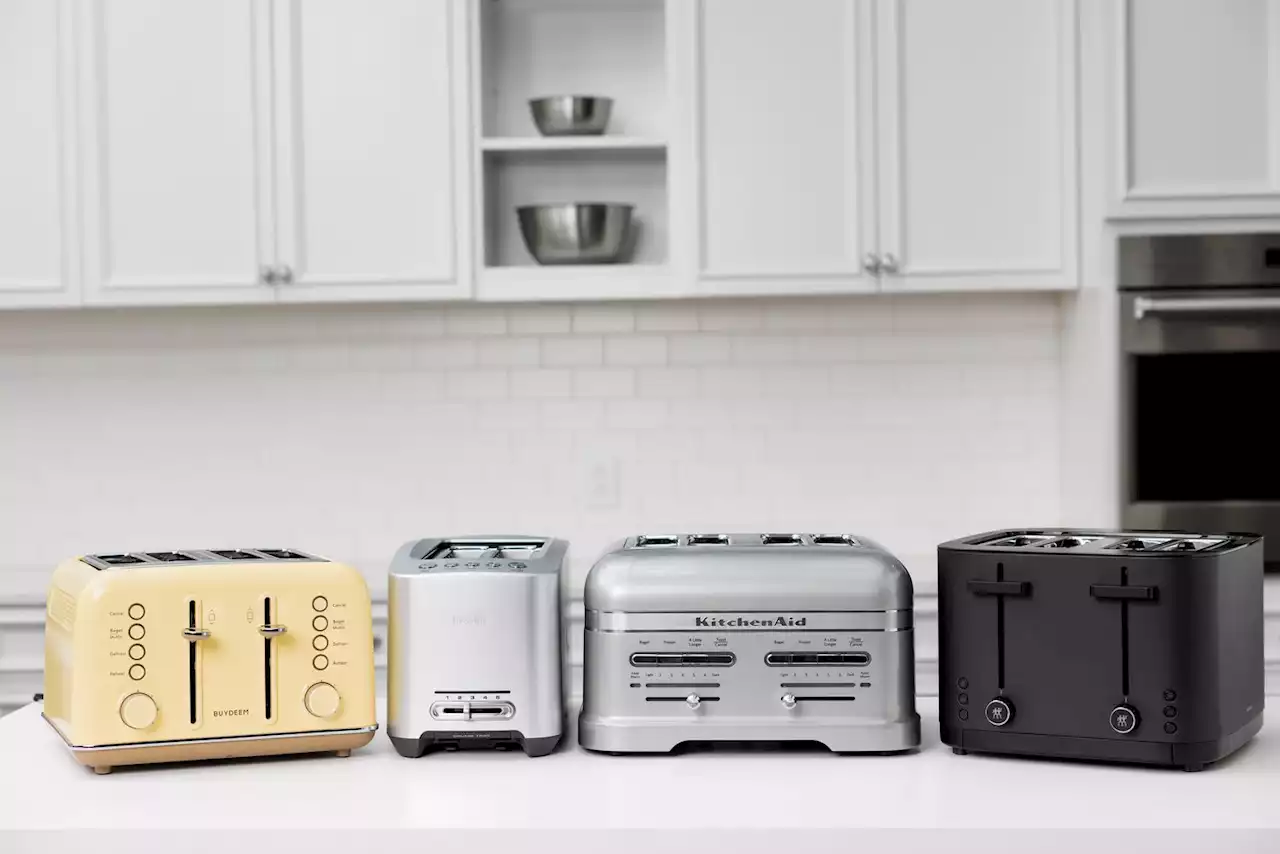 We Tested 14 Toasters—Here are Our Favorites for Bagels, Oblong Slices, and More