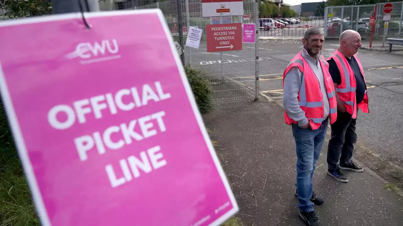 Black Friday and Cyber Monday strike action for Royal Mail workers