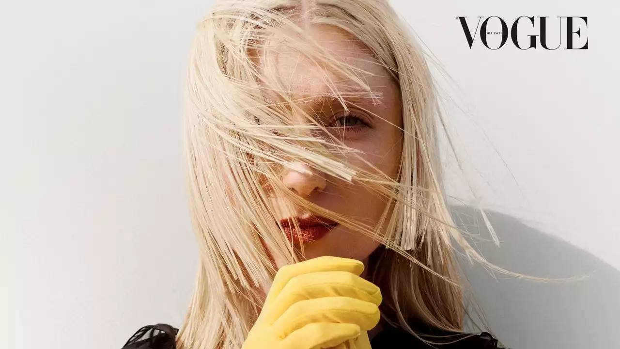 Elizabeth Debicki auf dem VOGUE-Cover: So fühlt es sich an, Lady Di zu spielen