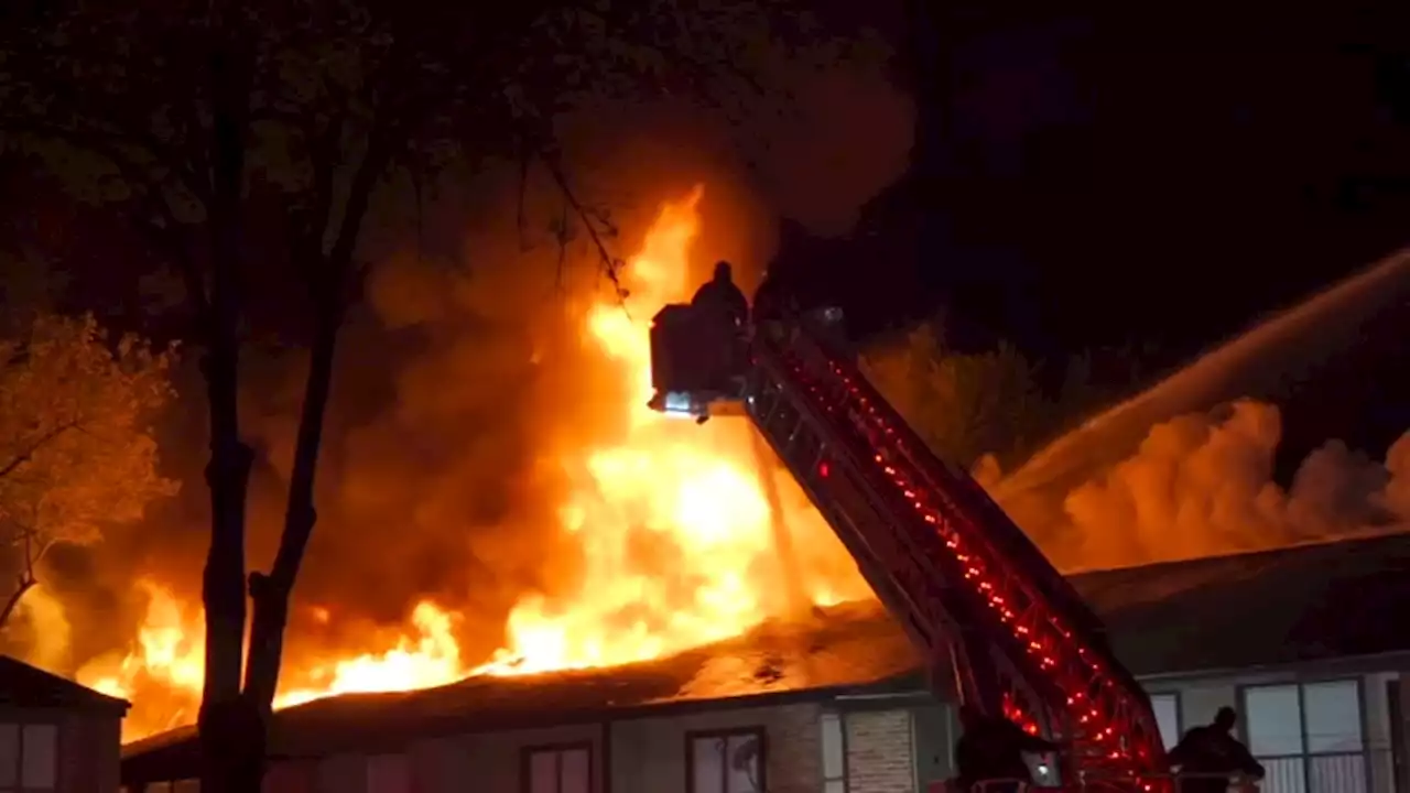 Intense apartment fire affects multiple units in north Harris County, officials say