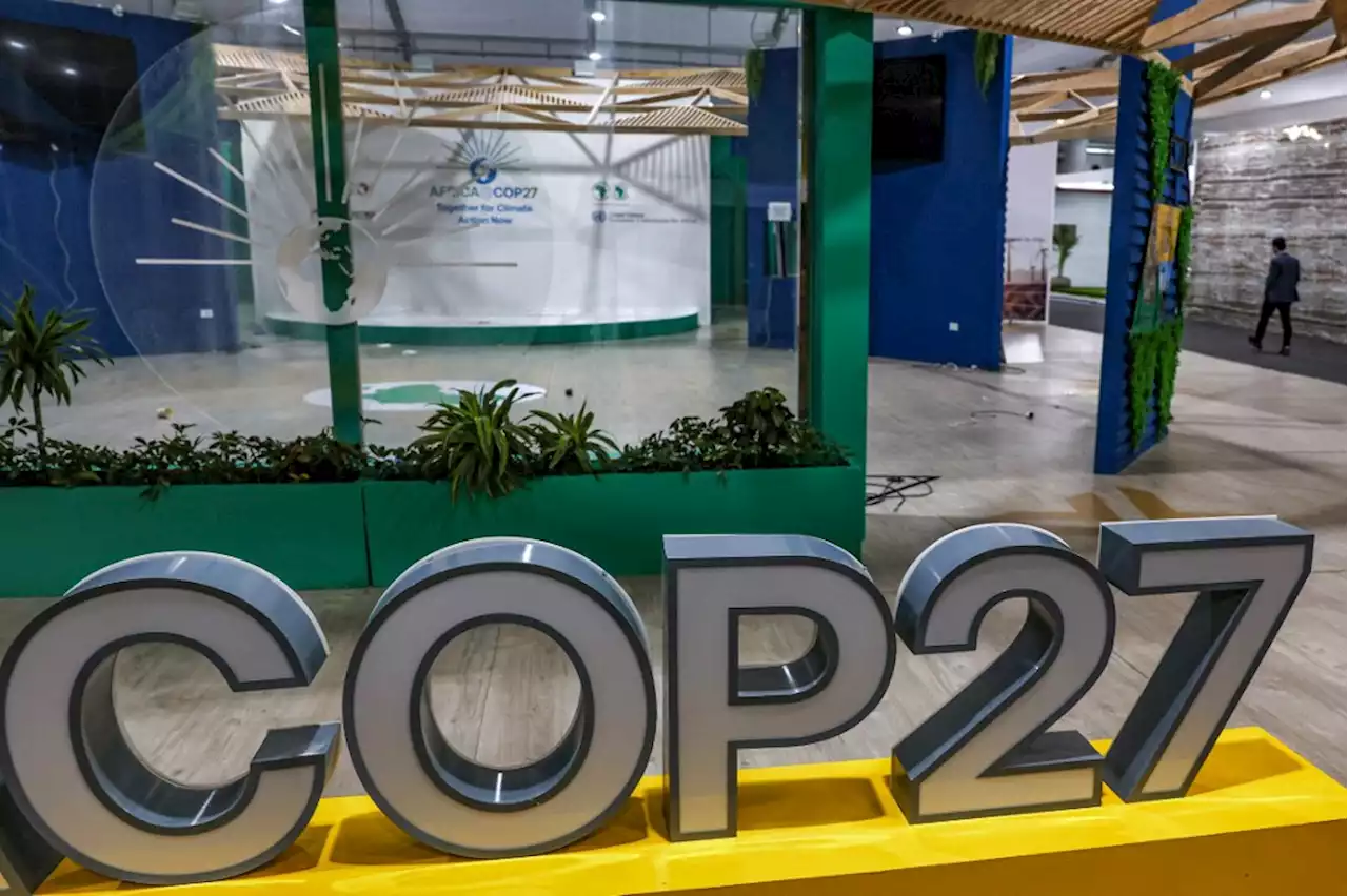Climat: la COP27 adopte un texte final appelant à une réduction 'rapide' des émissions