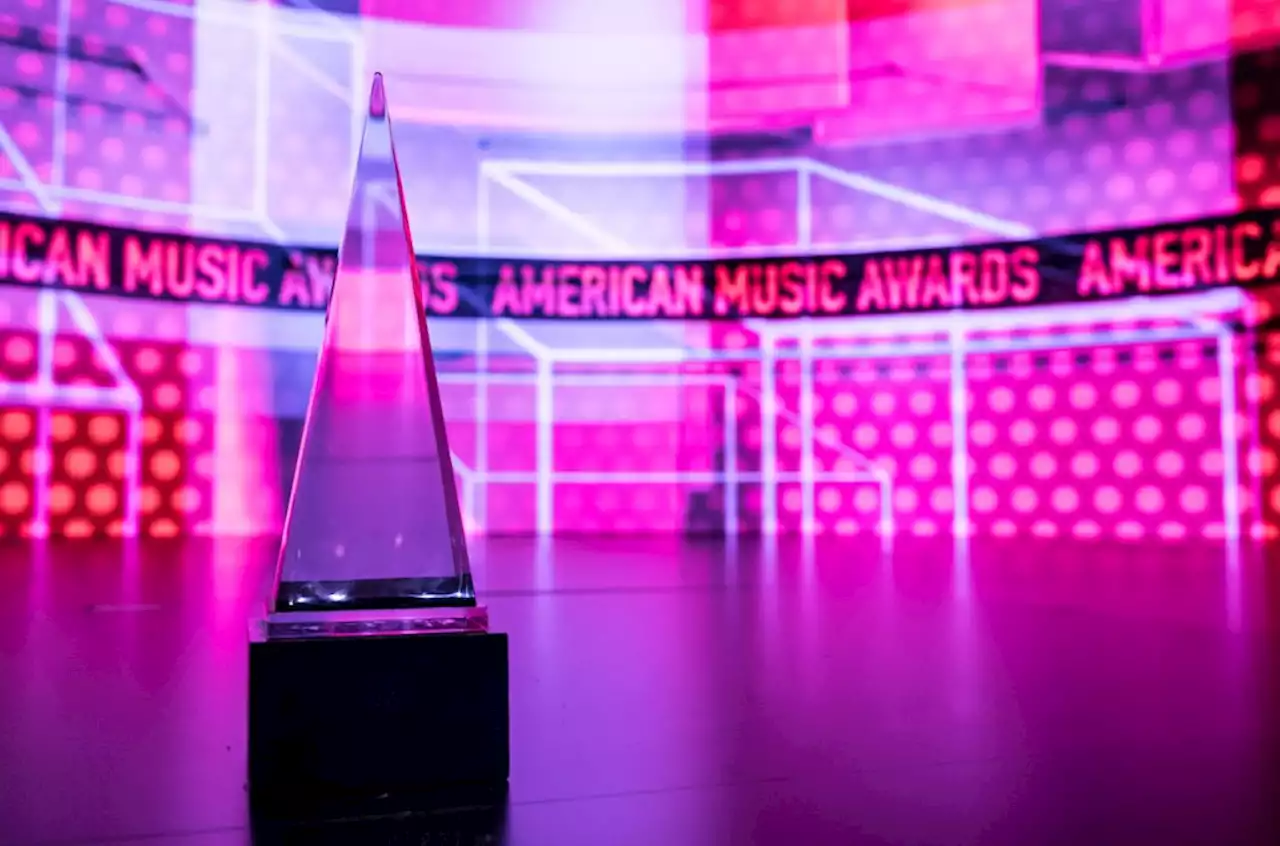 Here Are All the 2022 AMAs Winners (Updating)