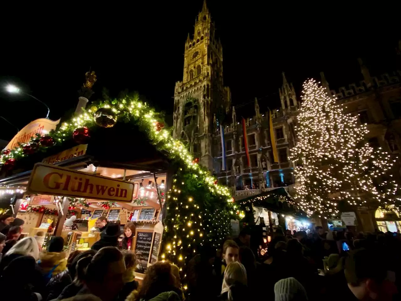 Nach langer Zwangspause: Münchner Christkindlmarkt wird eröffnet