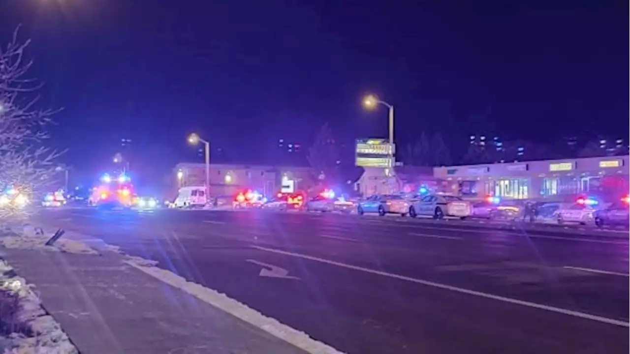 Shooting at gay nightclub kills 5, injures 18 in Colorado; suspect, 22, arrested | CBC News