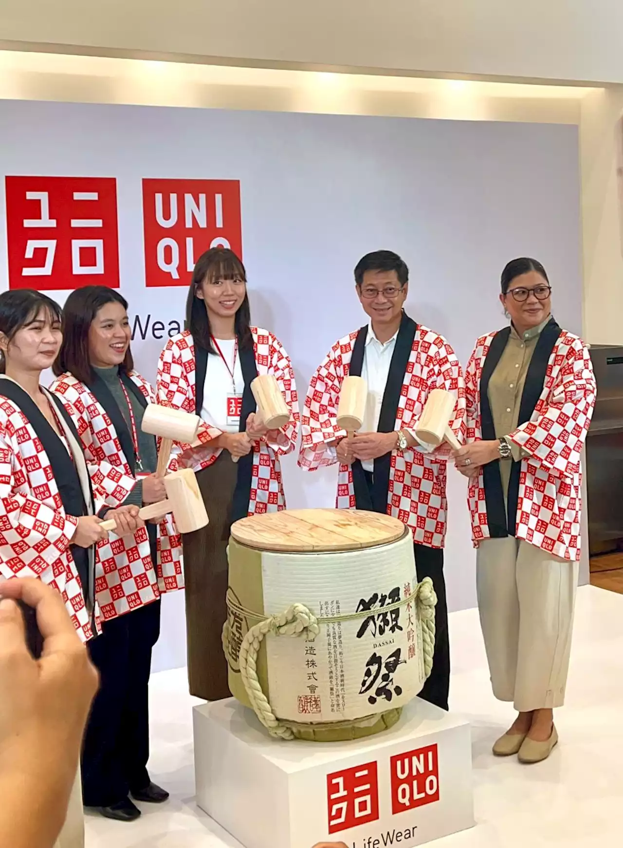 UNIQLO Opens third roadside store, first green park in Nuvali