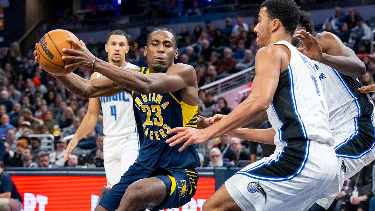 Pacers' Aaron Nesmith slips on wet floor in post-game celebration snafu