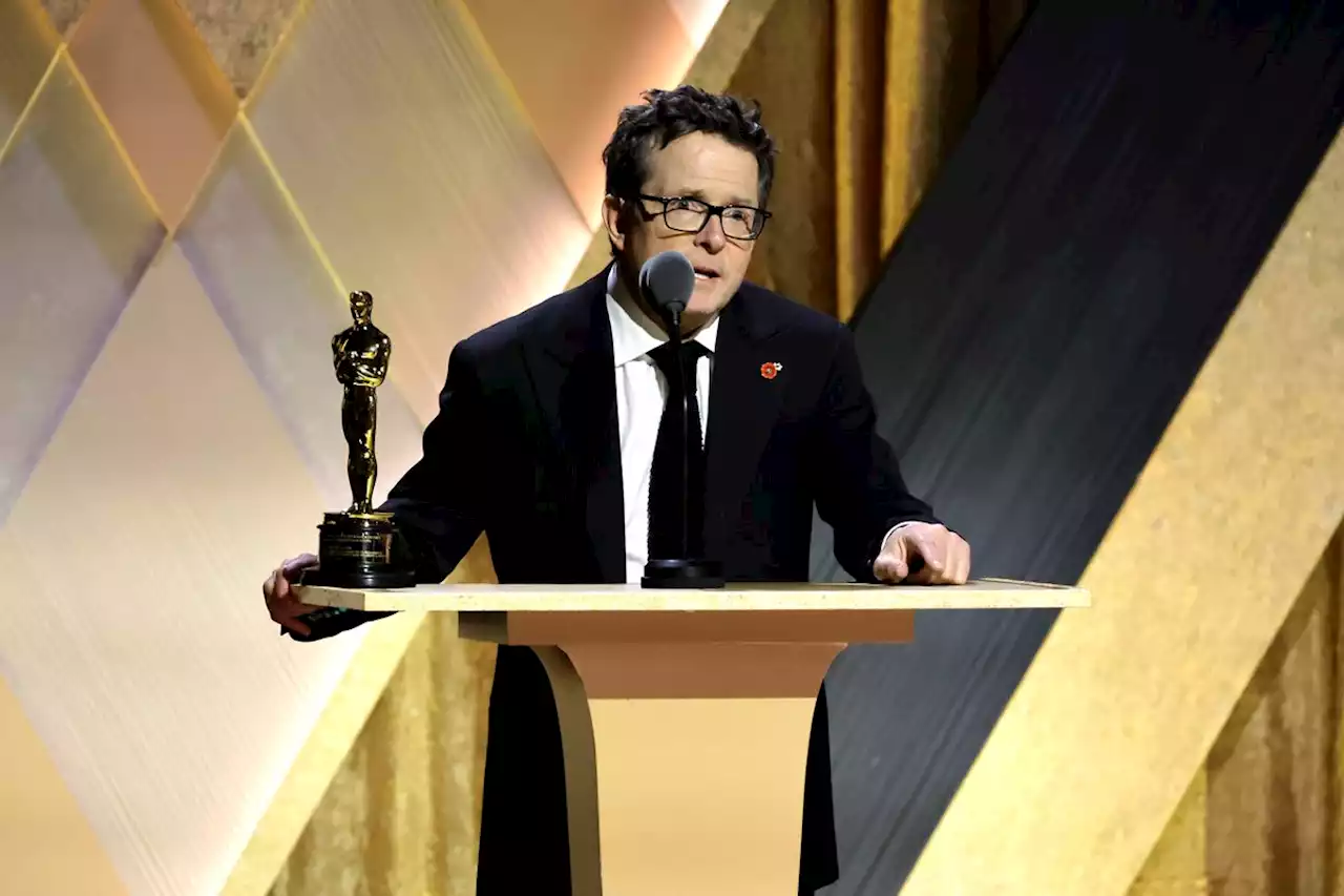 Actor Michael J. Fox accepts honourary Oscar for Parkinson’s advocacy