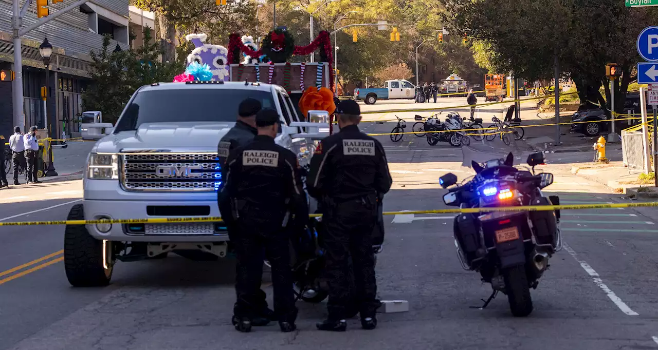 Truck In North Carolina Holiday Parade Crashes, Kills Girl