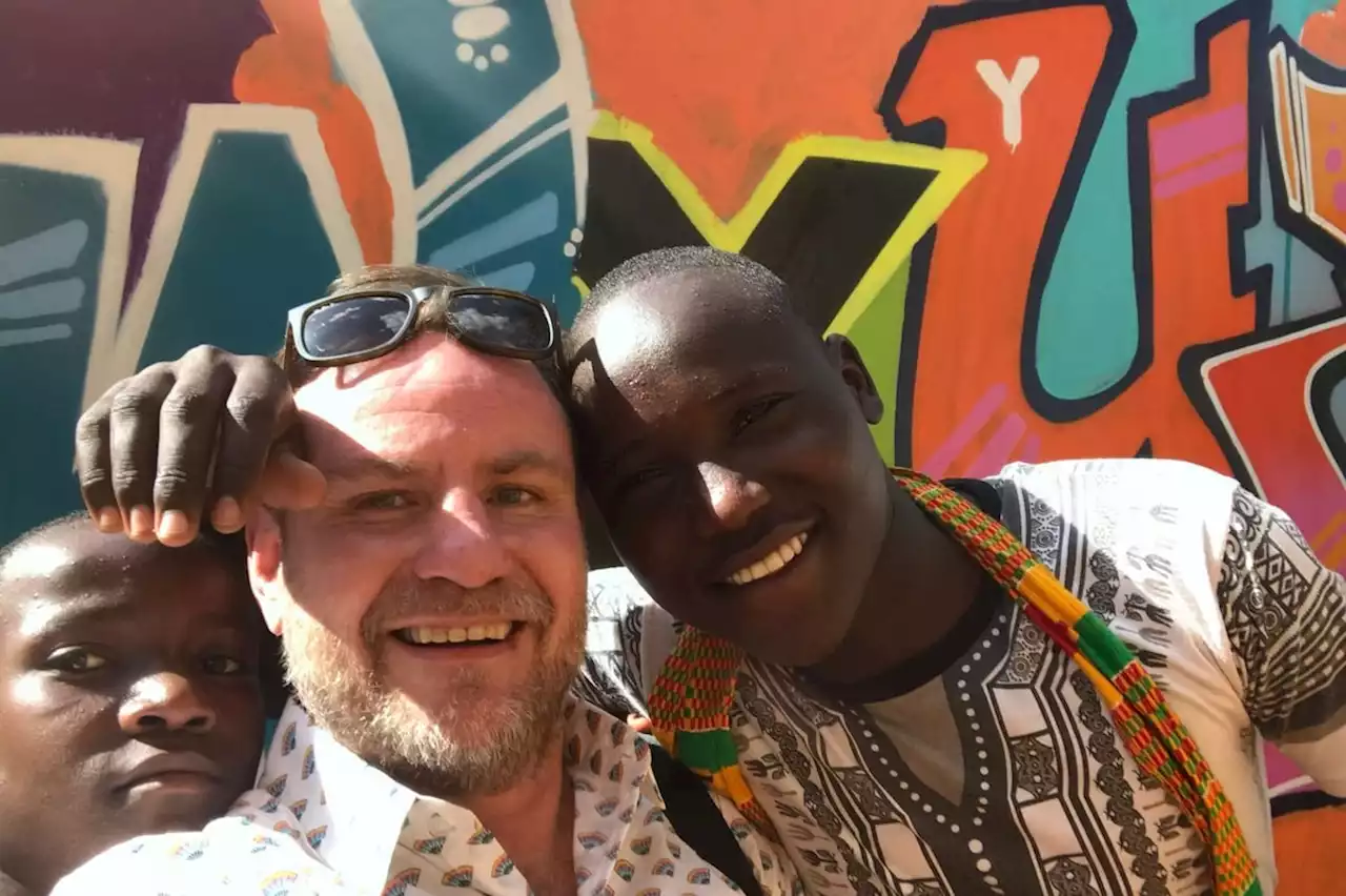 Artist behind stunning Leeds United murals takes talent to Sierra Leone to teach young people