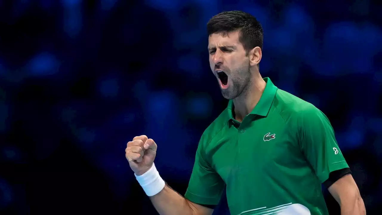 Djokovic verovert zijn zesde titel op ATP Finals en evenaart record Federer