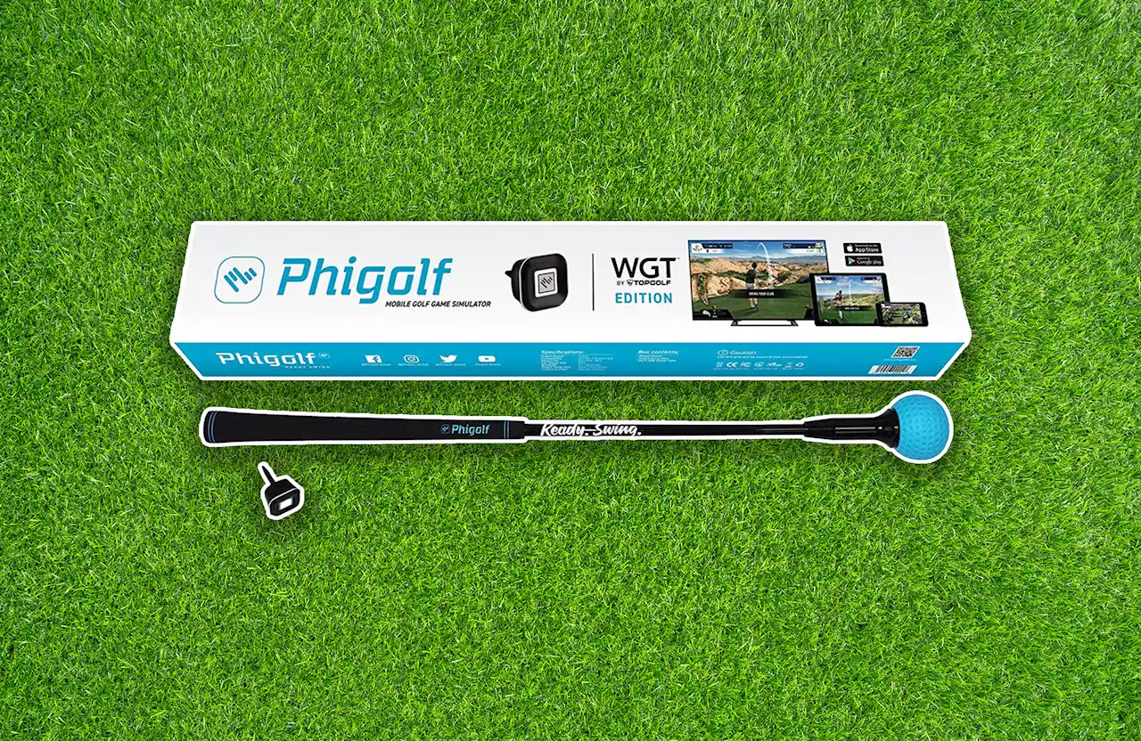 Get a Black Friday deal on this portable golf simulator