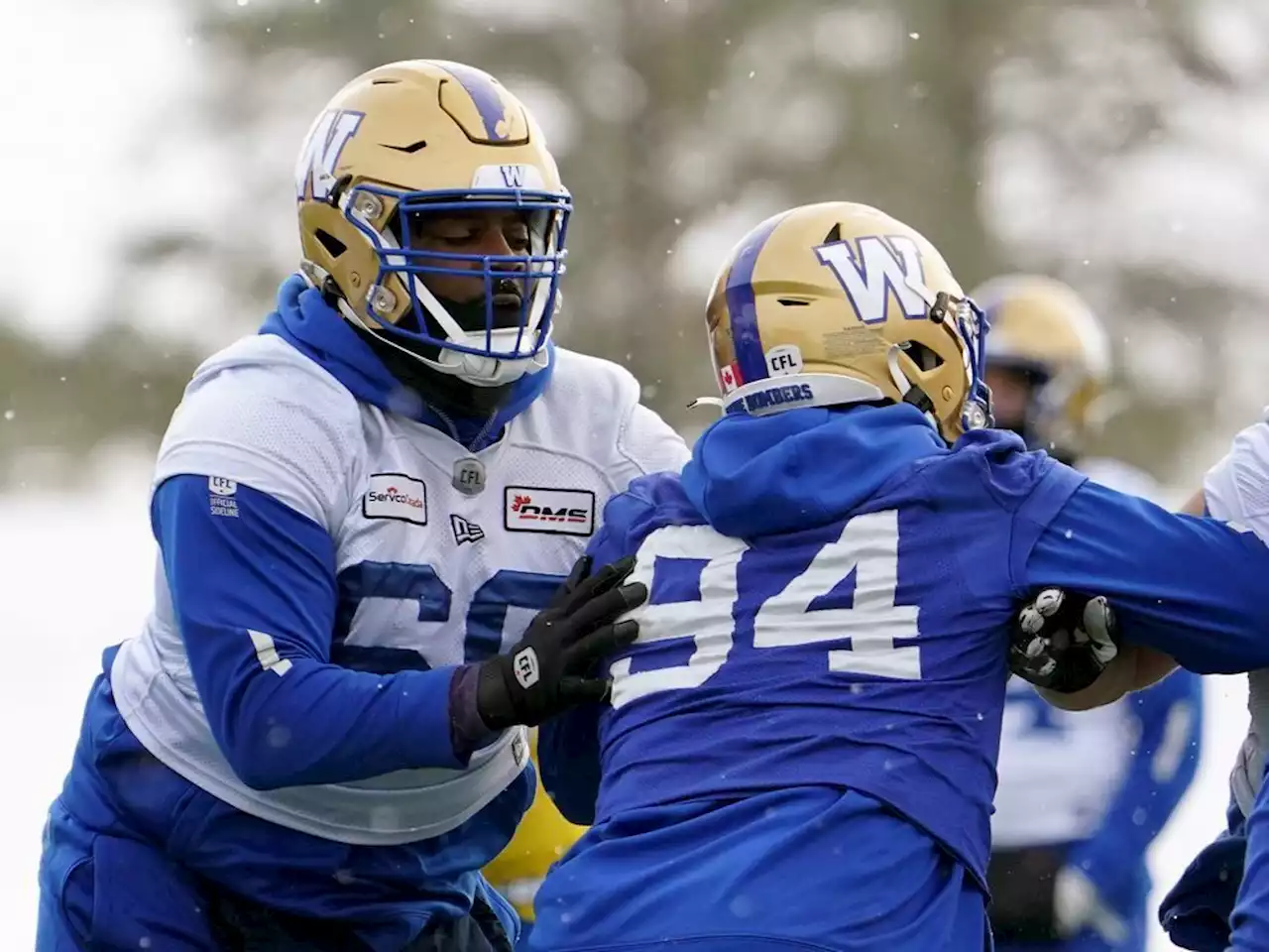 Decorated Bombers' offensive lineman Bryant gears up to protect Collaros in Grey Cup