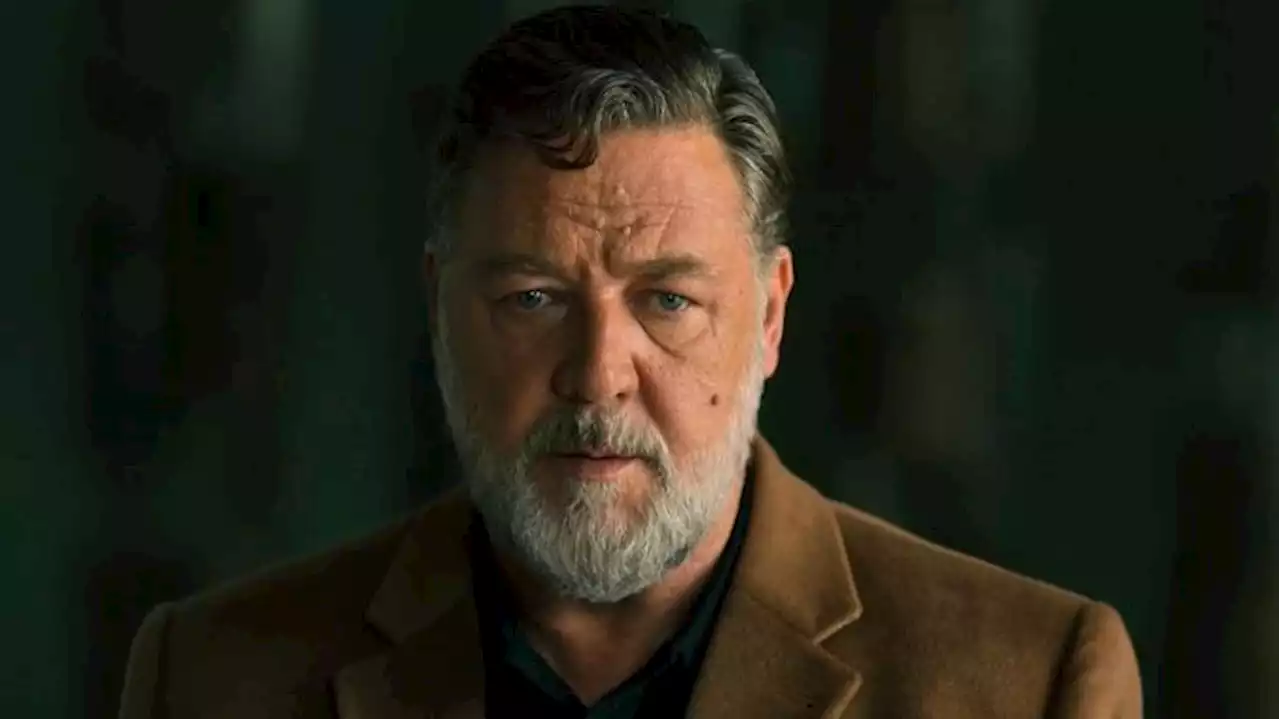 Russell Crowe Shows His Hand with Absolutely Empty Thriller Poker Face