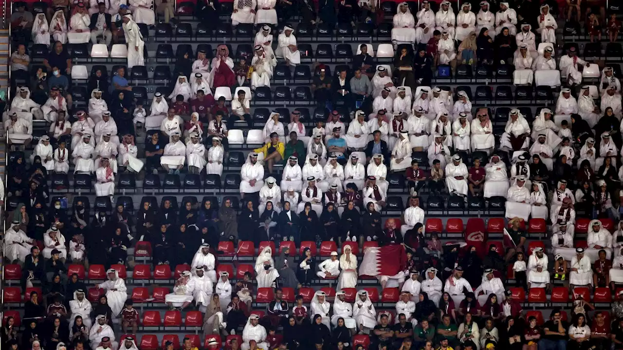 World Cup: Qatar fans left Al Bayt stadium early as Ecuador pulled further ahead to win first match