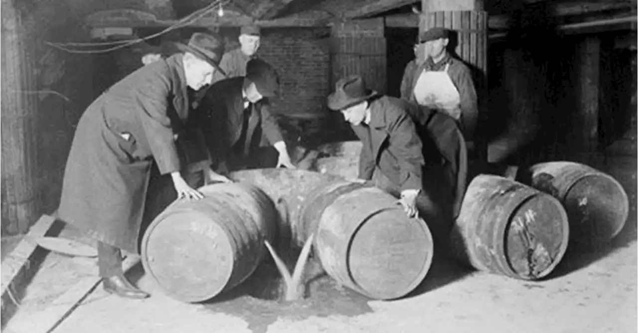 Did the U.S. Government Purposely Poison 10,000 Americans During Prohibition?