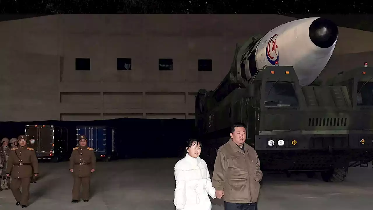 Kim Jong-Un Gives The World its First Glimpse of his Daughter