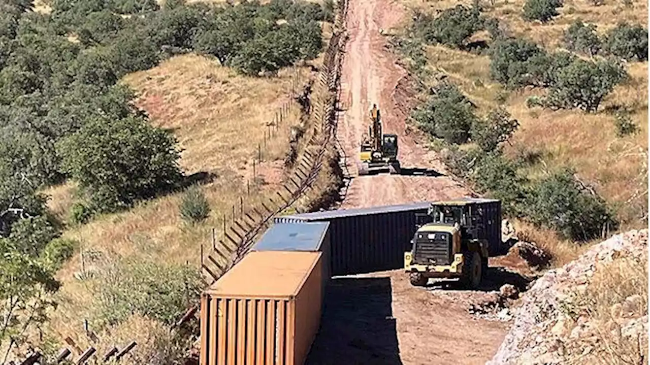 Ducey: Feds have no legal say over shipping-containers border wall