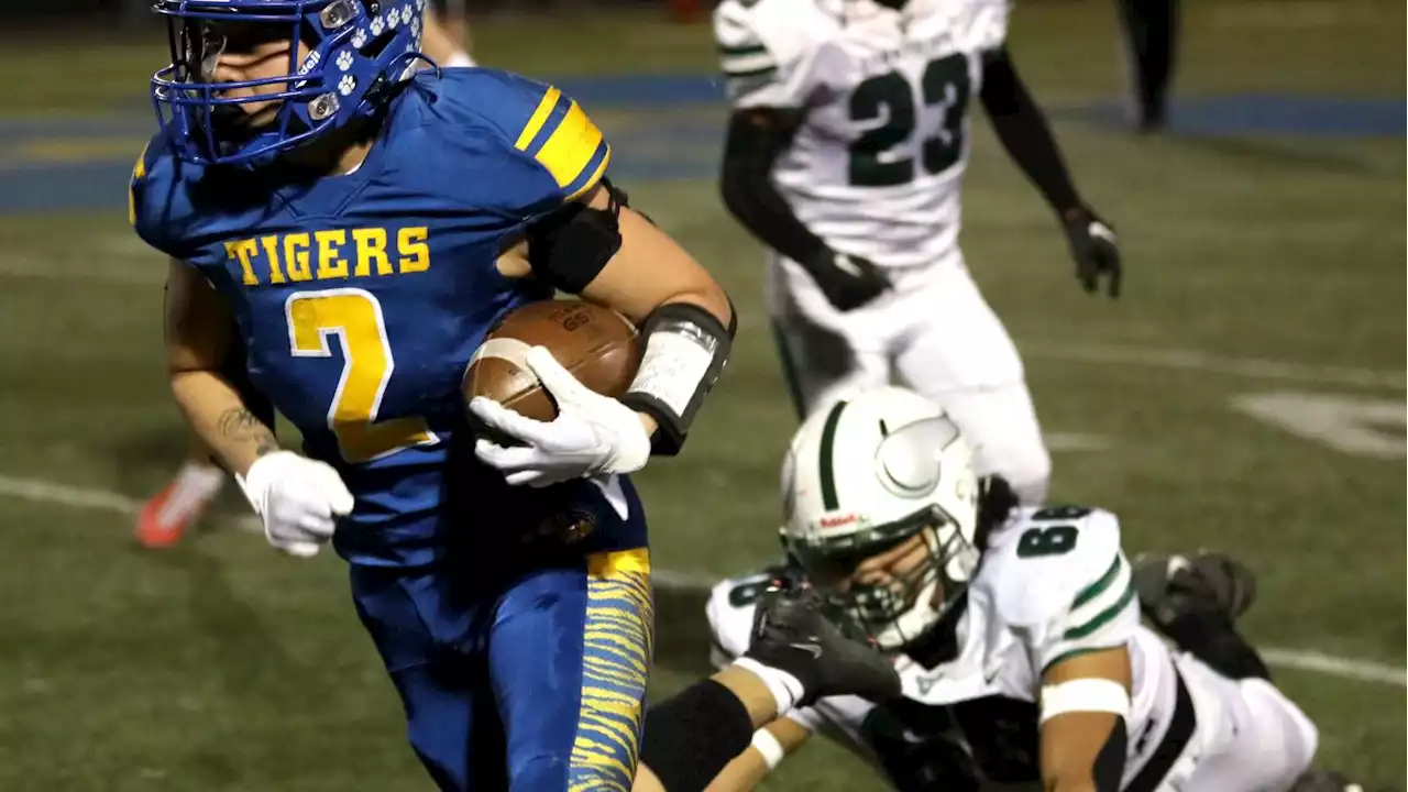 Photos: Marana defeats Sunnyslope in first round of high school football playoffs