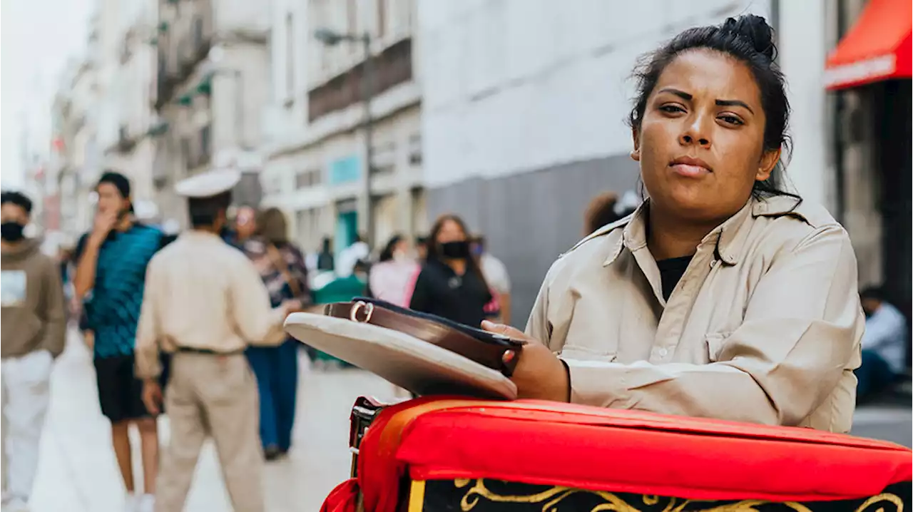 Mujeres buscan independencia económica con oficios de “hombres” - Gaceta UNAM