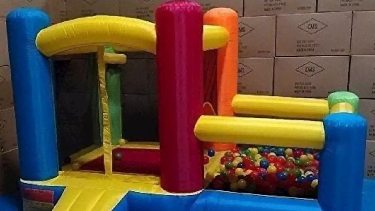 Safety agency issues warning for bounce house after 4-year-old dies