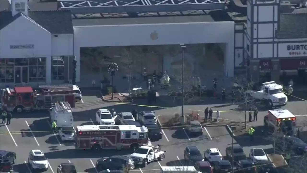 Apple store car crash: 1 dead, 16 hurt when SUV crashes into Massachusetts building, officials say