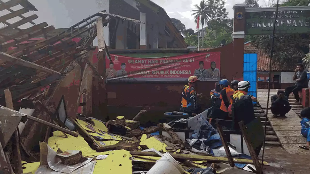 Strong quake topples houses in Indonesia's Java; 56 dead, hundreds injured