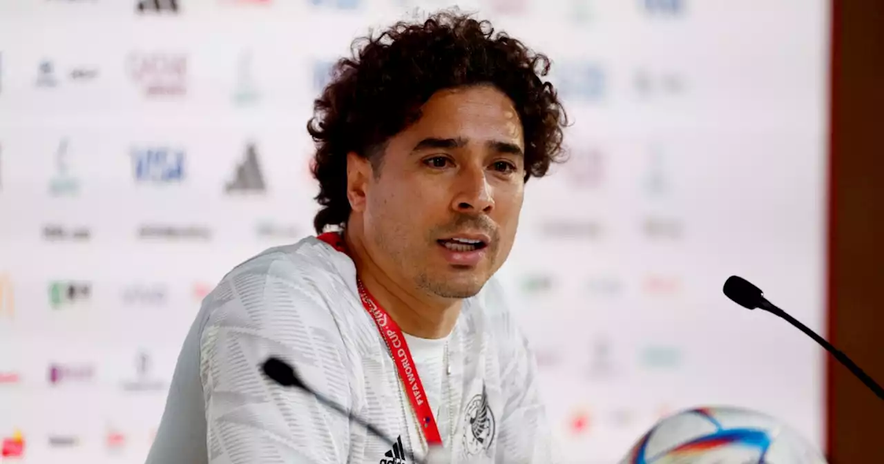 Ochoa defiende el puesto de Jiménez en la Selección Mexicana