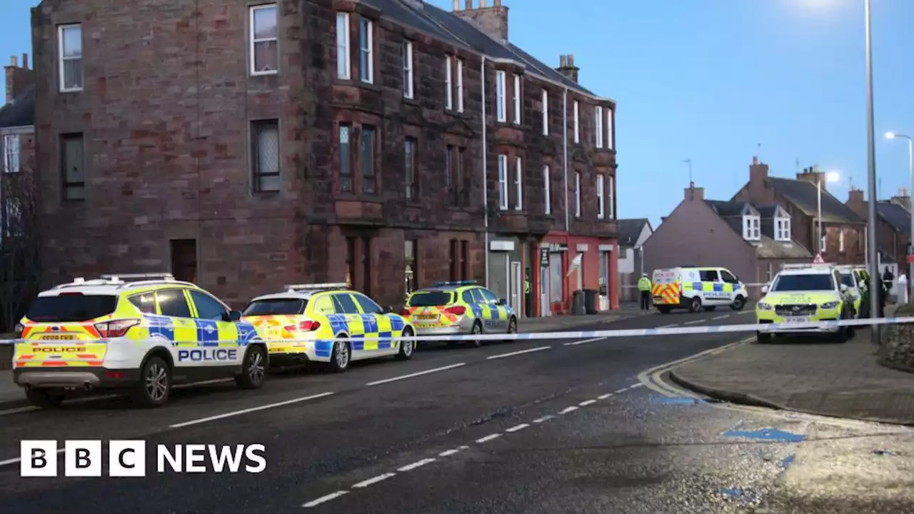 Man arrested after armed police called to flat in Arbroath