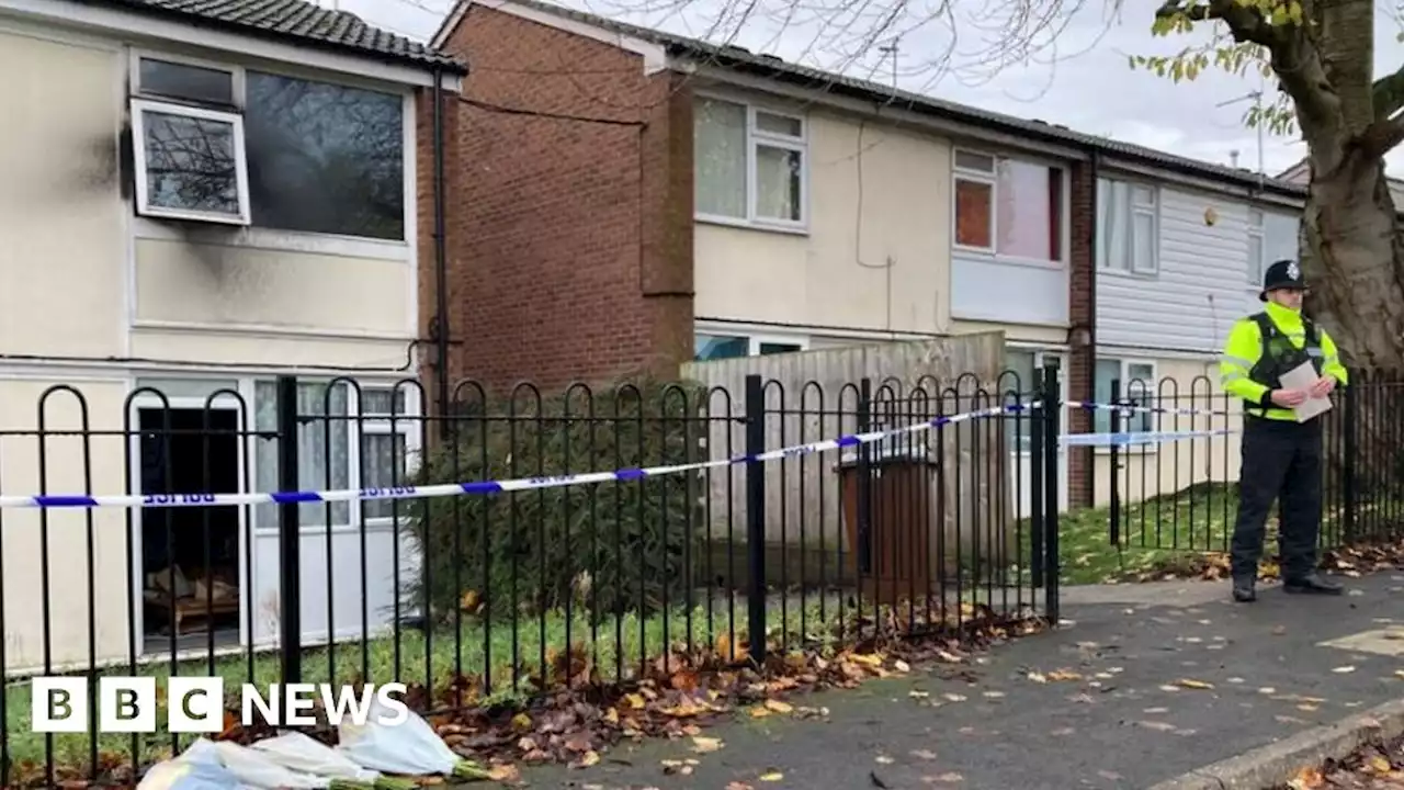 Nottingham: Mother still critical after girls die in fire