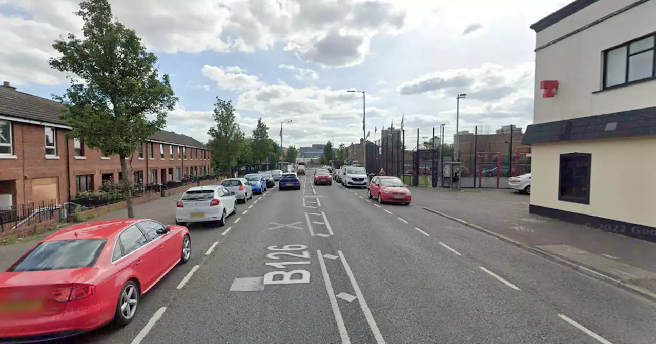 Man has 'knife held to throat' during armed robbery in Belfast