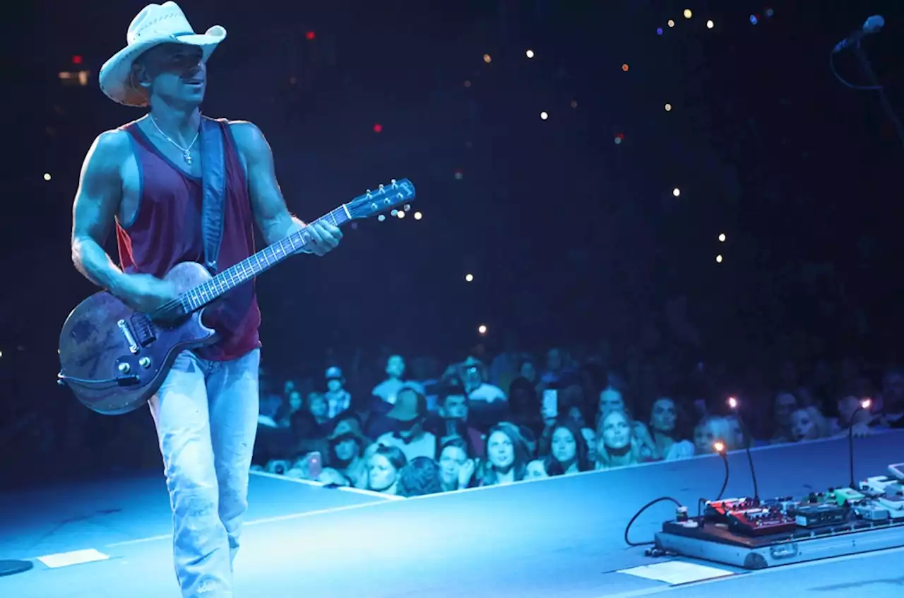 Kenny Chesney Plots 2023 ‘I Go Back’ Tour With Kelsea Ballerini