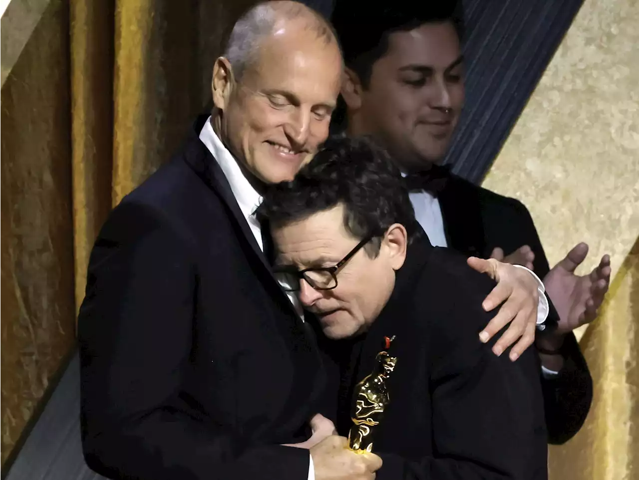 Michael J. Fox accepts honorary Oscar for Parkinson's advocacy