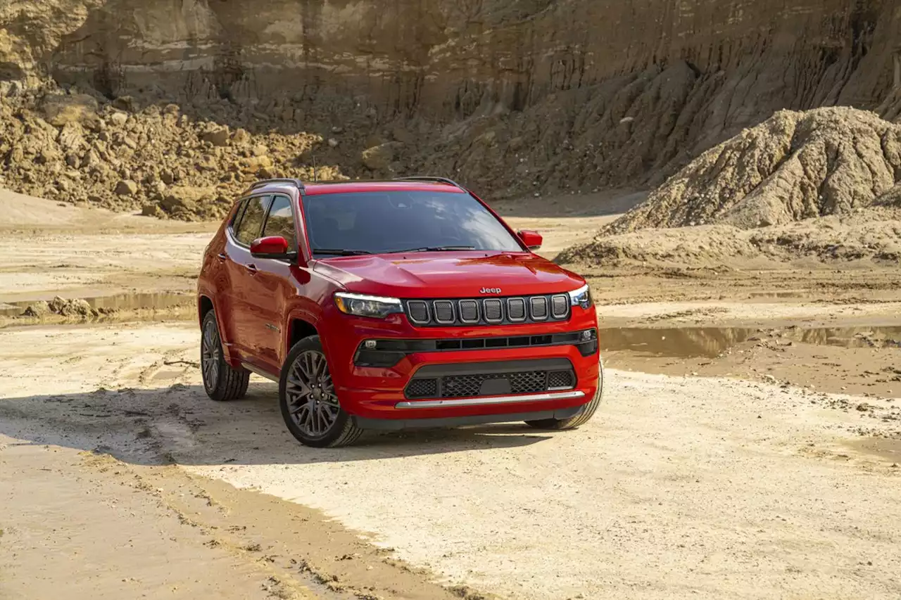 2023 Jeep Compass Gets a 93-HP Boost Thanks to New Turbo-Four