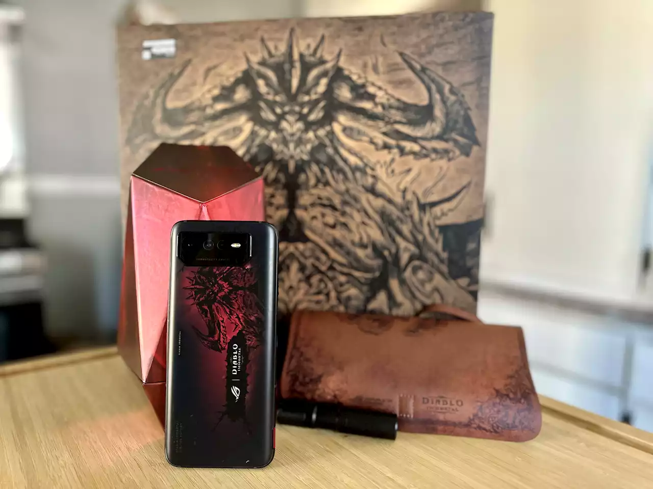 The ROG Phone 6 Diablo Edition looks like it's from hell | Digital Trends