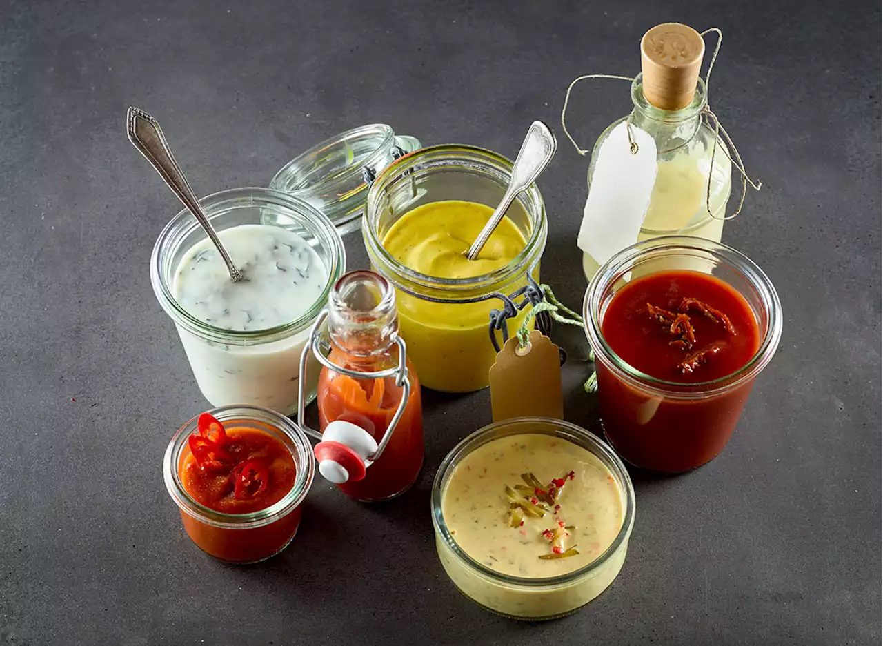 5 Best Condiments to Help Make Healthy Dinners in a Snap