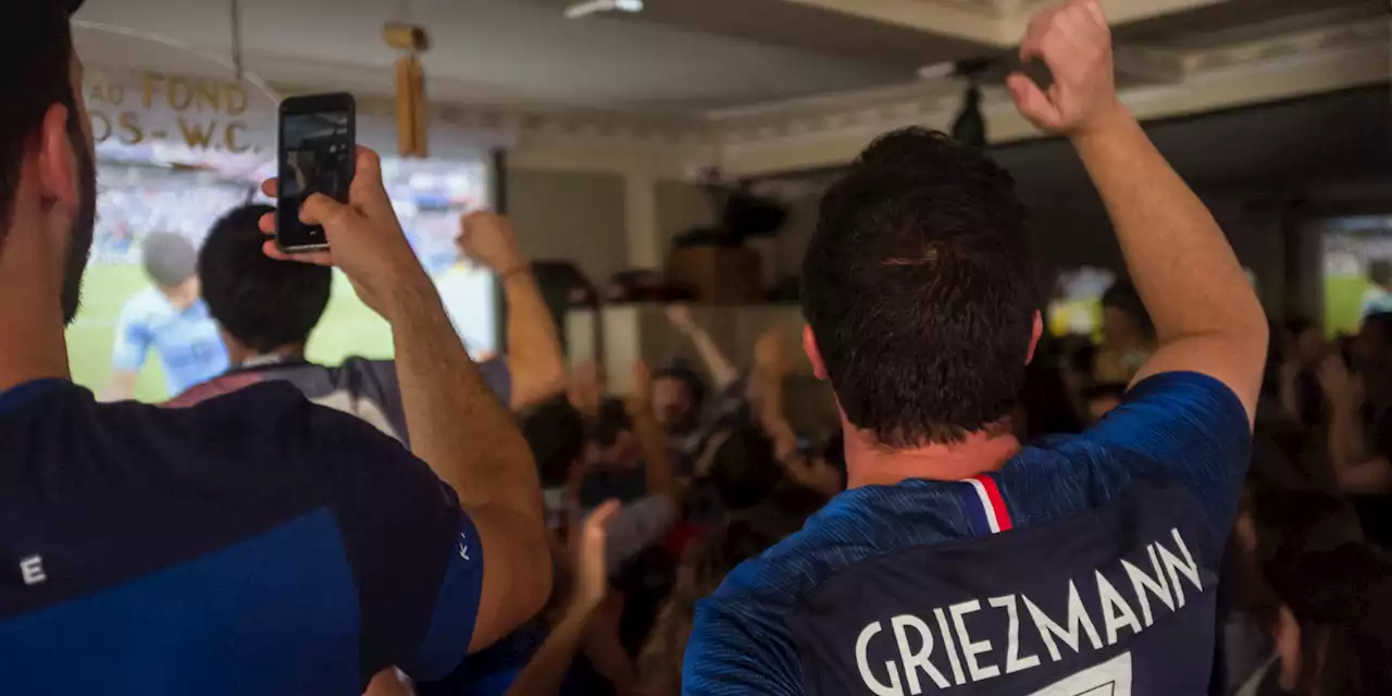 Coupe du monde 2022 : dans les bars, les supporters «contents de retrouver cette ferveur»