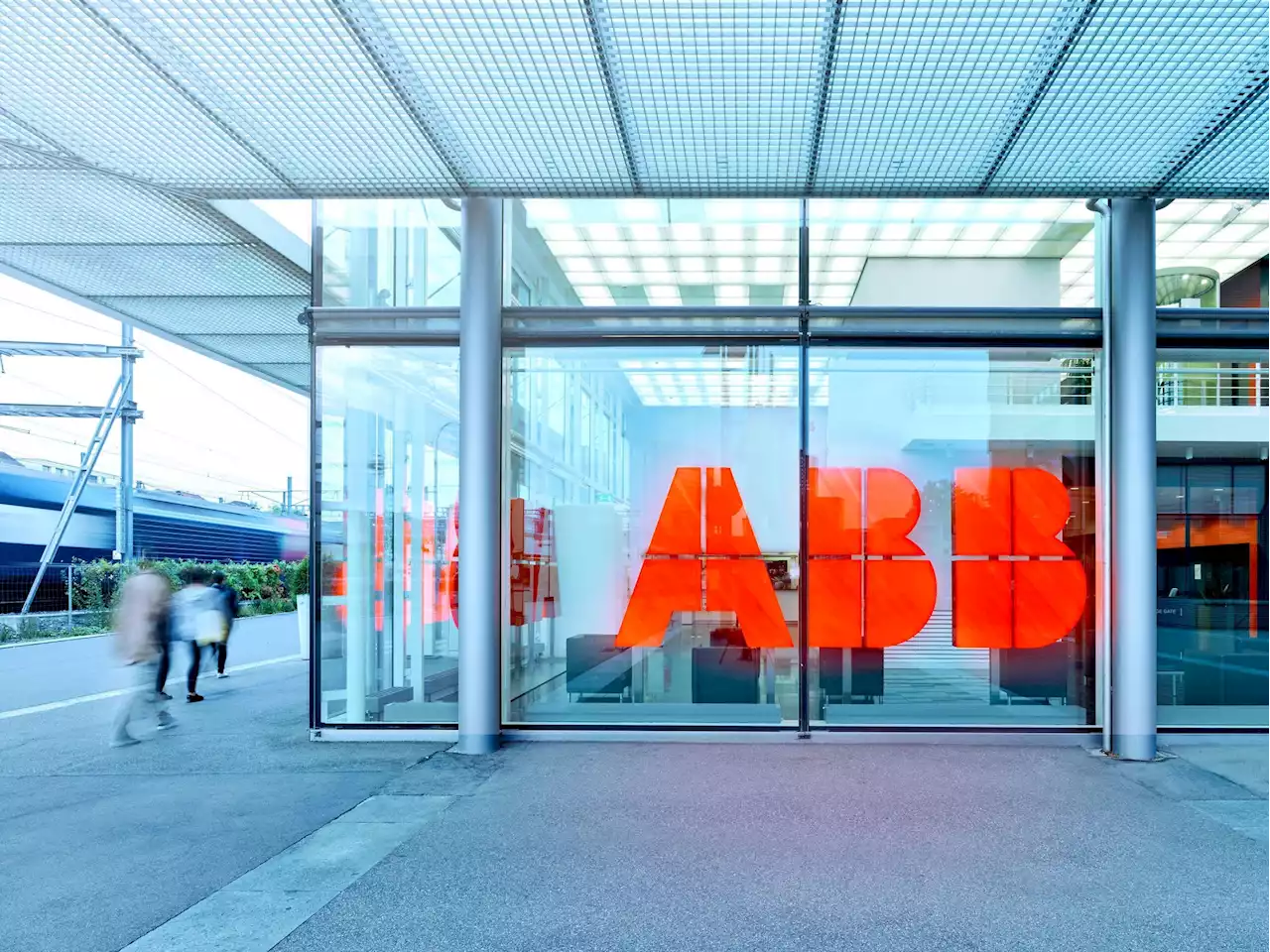 Geschäft mit Ladeinfrastruktur für Elektrofahrzeuge – ABB beschafft neue Mittel für den Börsenkandidaten E-Mobility